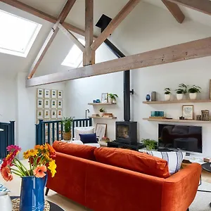 The Loft House - Beautiful House In Location , Bath United Kingdom