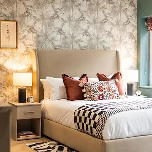 Luxury In The Heart Of Aparthotel