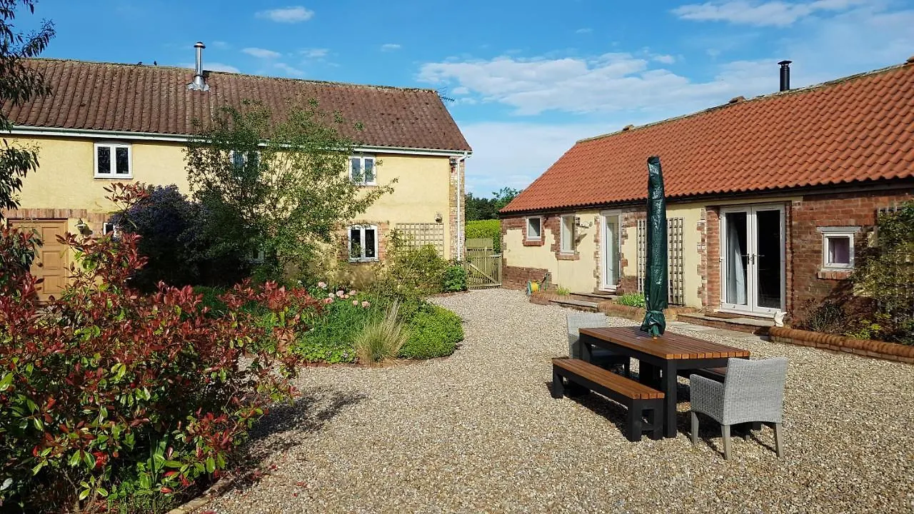 Country Retreat, Hot Tub, Games Room, Dog Friendly Ganton