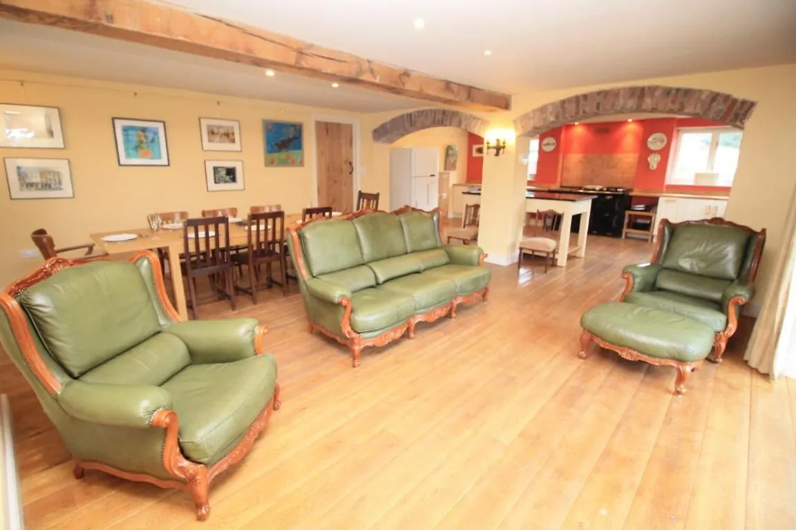 Country Retreat, Hot Tub, Games Room, Dog Friendly Ganton 0*,